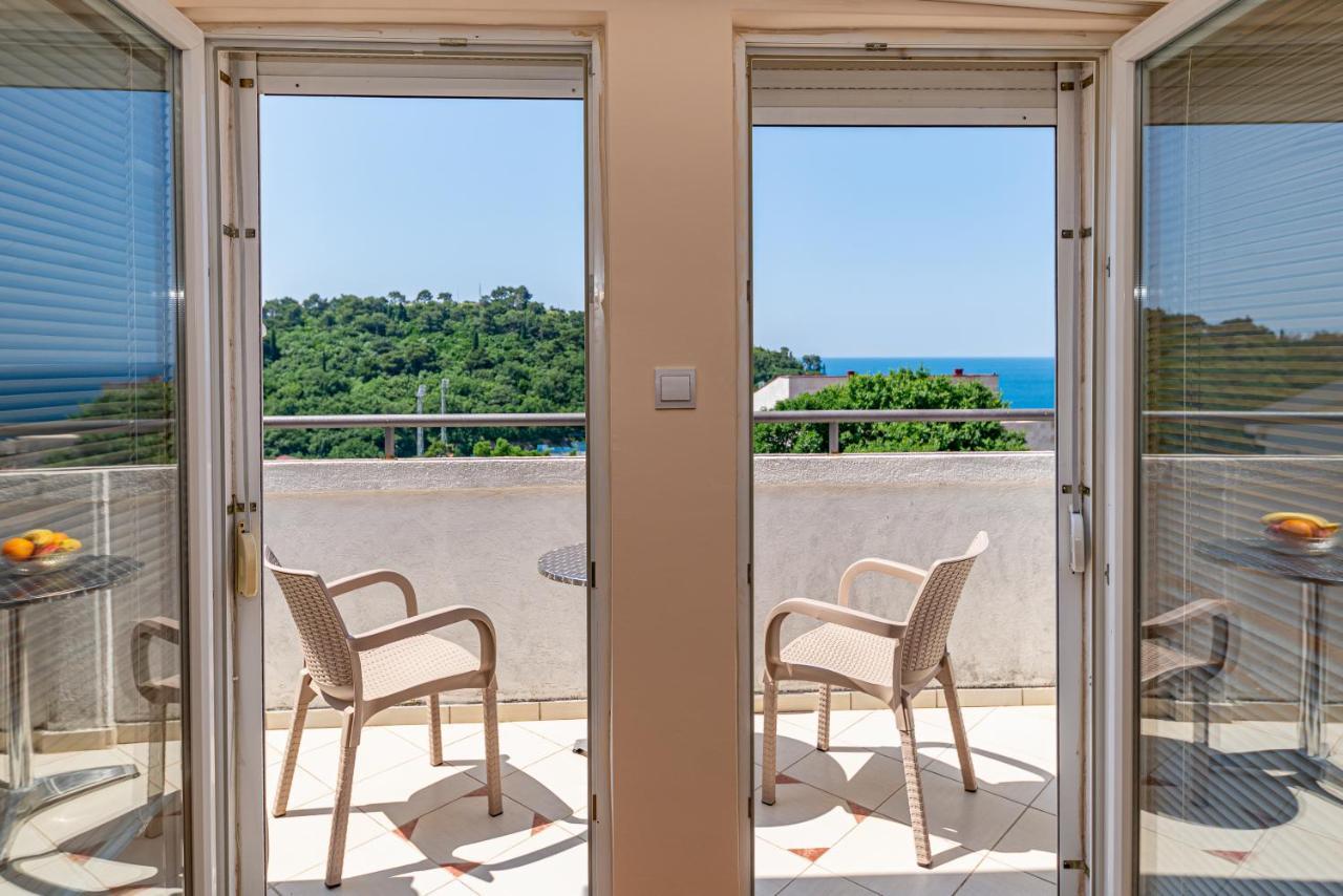 Apartment Knezevic Petrovac Exterior photo